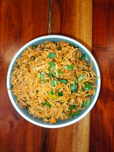 Veg Combination Of Rice N Noodles