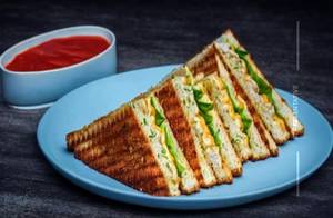 Cheese chutney grilled sandwich