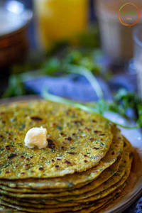 Methi Aloo Paratha Box