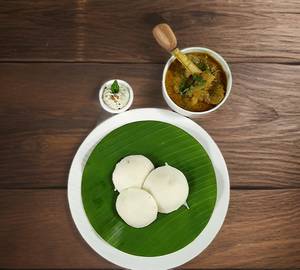 Idli With Mutton Elzhambu Kuzhambu