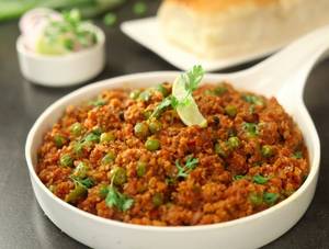 Keema Gobi Mattar