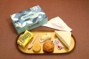 Snacks Box 1