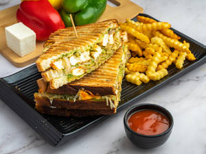Tandoori Paneer Sandwich
