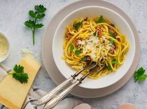 Butter Garlic Noodles