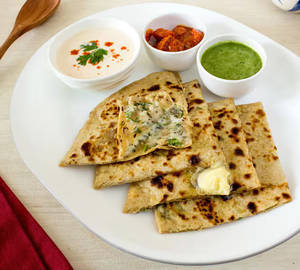 Paneer paratha