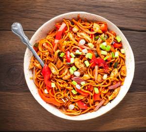 Chicken schezwan noodles