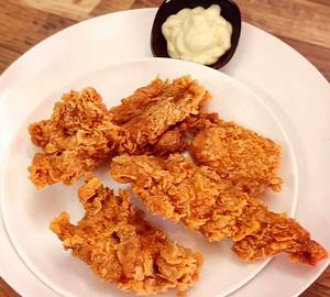 Fried chicken strips (4 pieces)