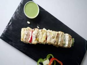 Mava Paneer Tikka (stuffed)
