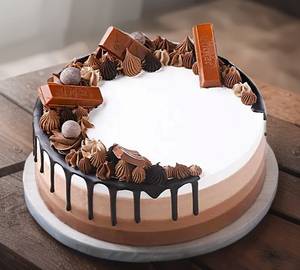 Kitkat Cake