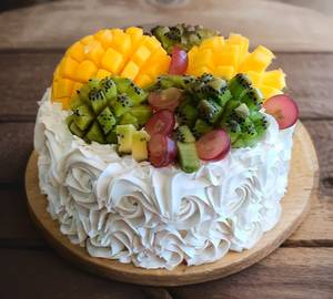 Fresh Fruit Cake