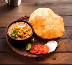 Special Chole Bhature