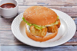 Cheesy Veg. Momos Burger