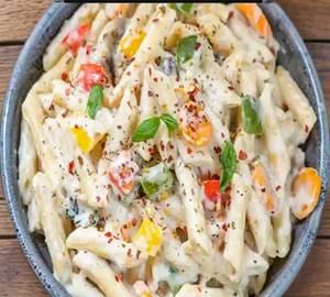 Cream White Sauce Pasta