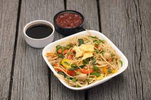 Chicken Hakka Noodles
