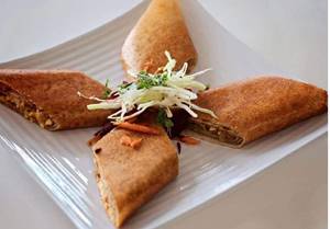Schezwan Paneer Dosa