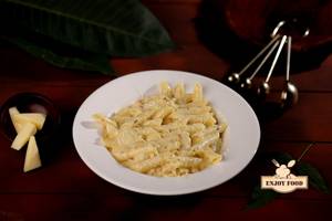 White Sauce Pasta