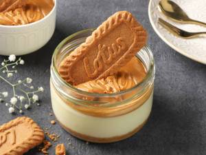 Caramelized Biscoff Cheesecake Jar