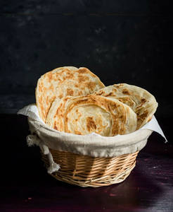 Lachcha Paratha