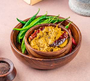 Pachi Mirchi Chintakaya Pickle