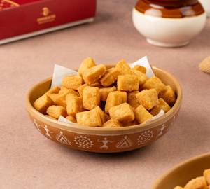 Shakar Para (250 Grams Pack)