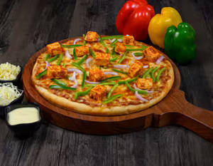 Makhani paneer pizza "[9 inches, medium] " with chocolate shake