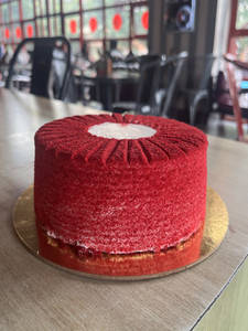 1/2 Kg Ring Red Velvet Cheese Cake (eggless)