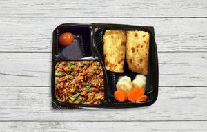 Bhuna Chicken Combo