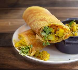 Sweet corn paneer masala dosa