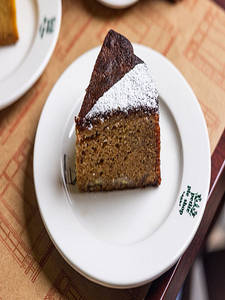 Banana Drizzle Tea Cake