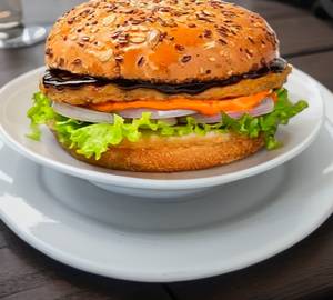 Crispy Aloo Tikki Burger