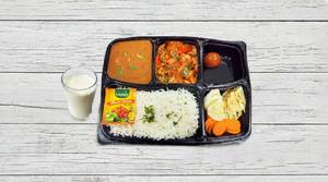 Chicken Kadhai Thali