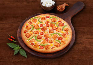Paneer tikka pizza