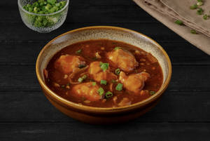 Diced Chicken In Choice Of Sauce