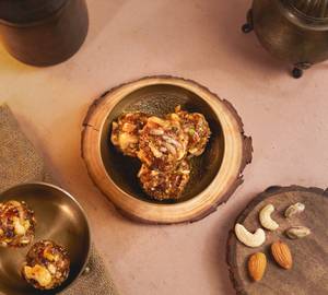 Dry Fruit Laddu