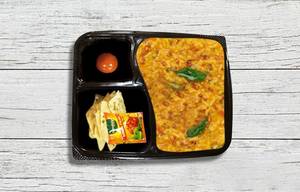 Garlic Tadka Khichdi Thali