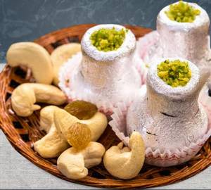 Kaju Kalash