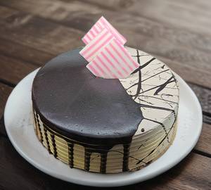 Chocolate desire half kg cakes