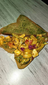 Paneer Makhani Grill Sandwich