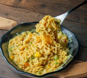 Butter vegetable masala maggi