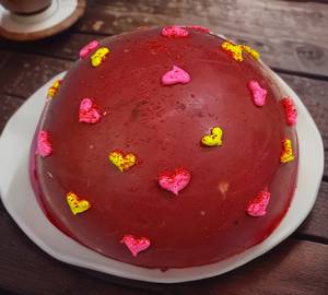 Choco Love Non Red Velvet Full Round Pinata Cake