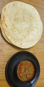 Lachha Paratha With Chicken Kima Combo