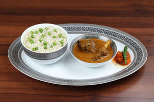 Pulao With Mutton Gravy