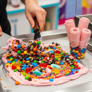 Super Candy Crush Roll Ice Cream