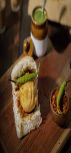 Aamchi Mumbai Vadapav
