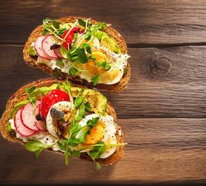 Grilled avocado toast