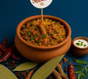 Dindigul Thalappakatti Biryani with Mint Raita