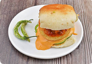 Dilkush Vadapav