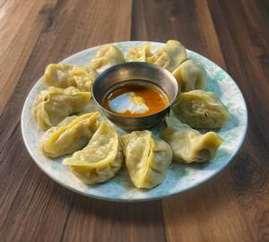 Steamed momos [12 pieces]