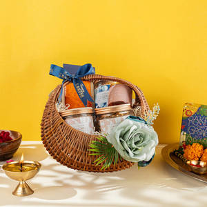 Rakhi Handcrafted Half Moon Wicker Basket (large)