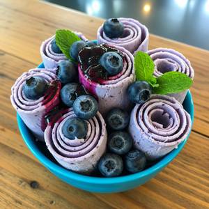 Blueberry Roll Ice Cream